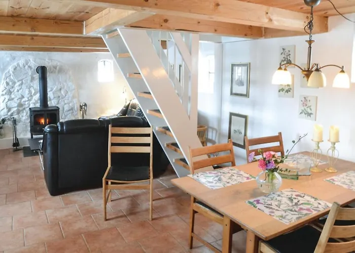 Holiday home Three-bedroom In