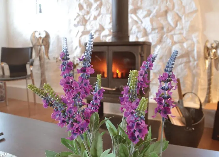 Three-bedroom In Holiday home